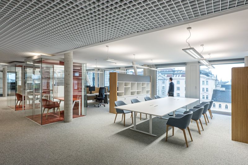 Neudoerfler Post Am Rochus Besprechung Besprechungstisch Kabine Trennwand Sitzmoebel